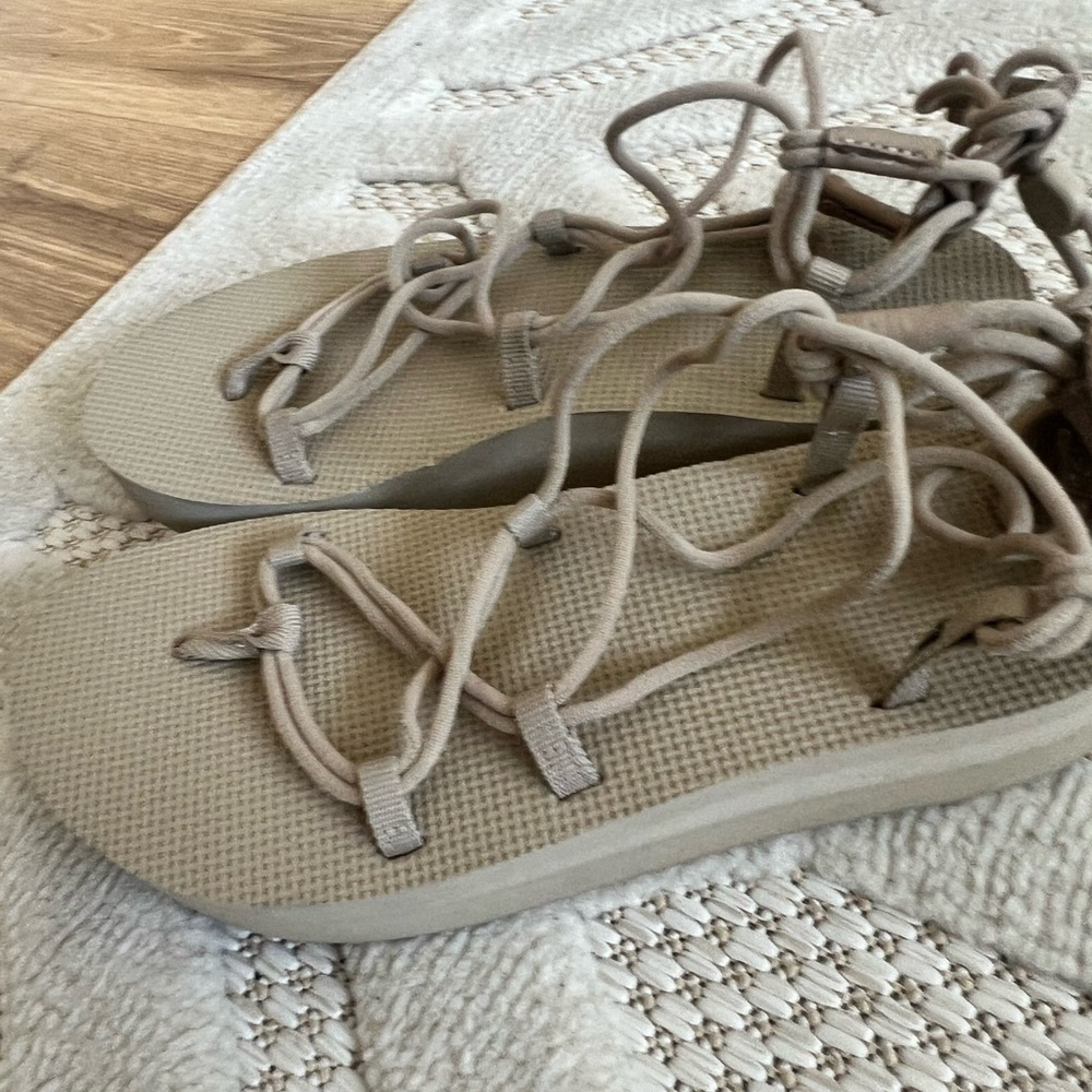 Teva Women's Midform Infinity Sandal